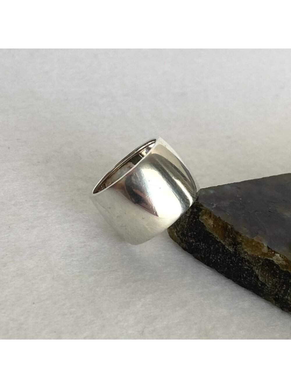 Silpada Sterling Silver 925 Polished Wide Band Cuff Cigar Ring Sz 7.25 - Picture 12 of 16